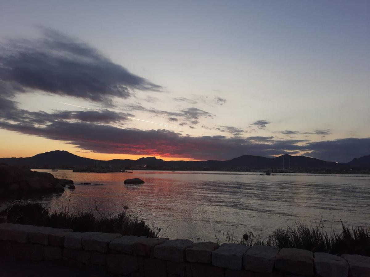 Il Mare Di Olbia Holiday Apartment Kültér fotó